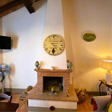 Villa Kima Tartufo Toscella Екстер'єр фото